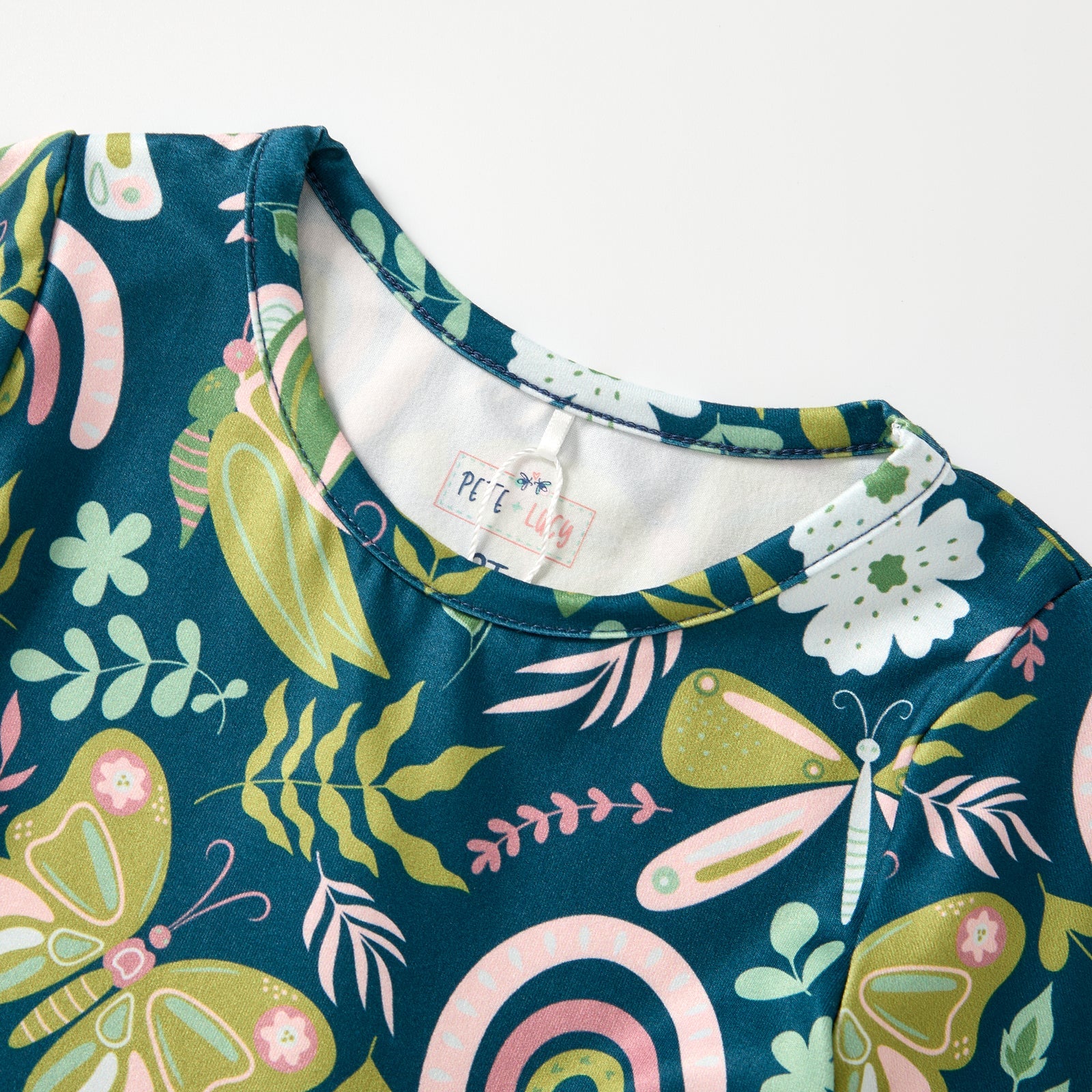 Flutter & Free Dress